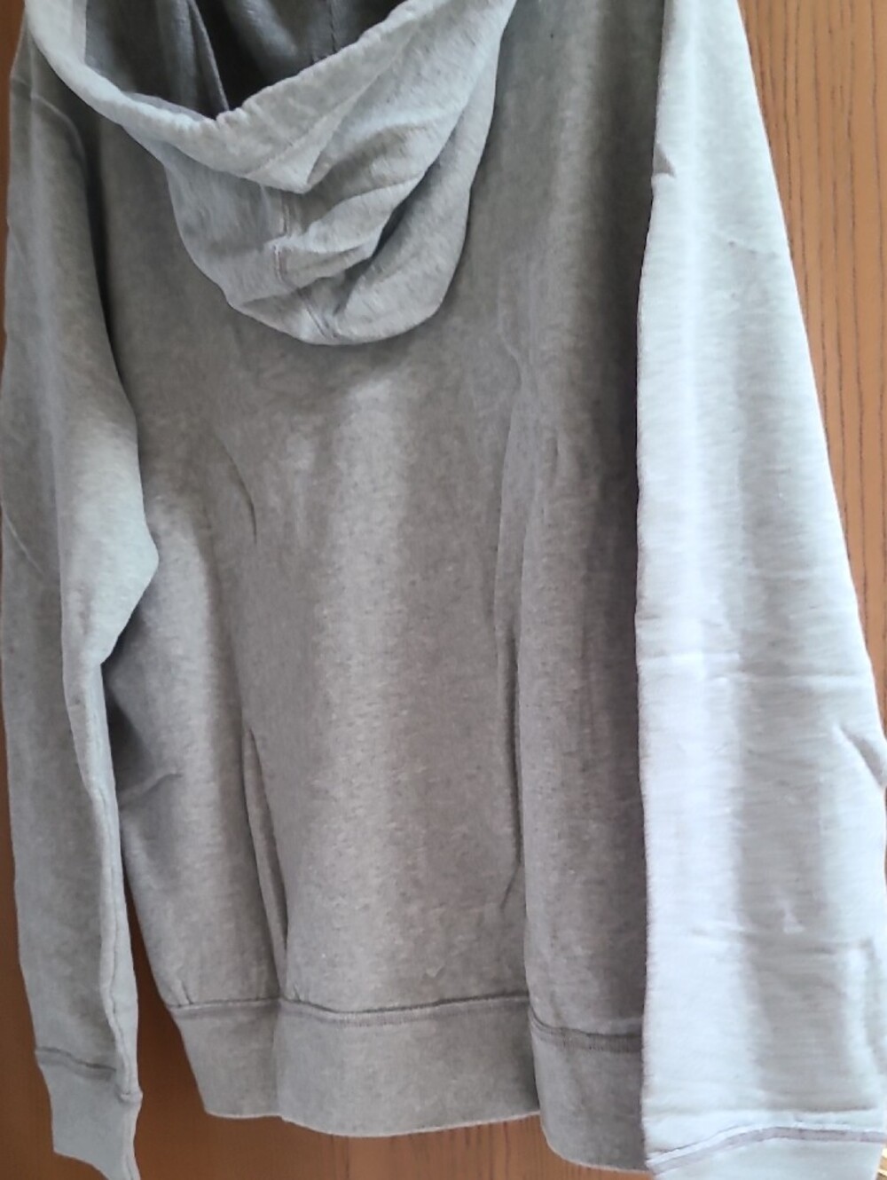 Aeropostale Men's Heather Gray Full-Zip Hoodie with Logo - Picture 7 of 7